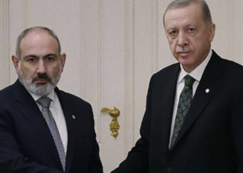Cumhurbaşkanı Erdoğan, Paşinyan ile görüştü