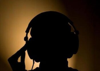 CHP’den uyarı: Telefonlarınız dinleniyor