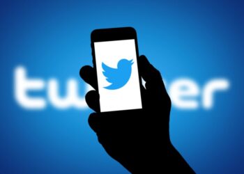 iPhone’dan kullanıcılarına ‘Mavi tik alın’ teklifi