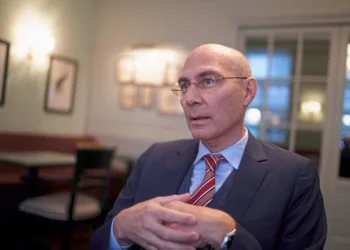 Türk’ten İran’a: Tiranlığın tipik örneği