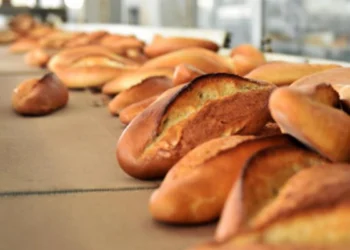 İzmir’de ekmeğe zam geliyor