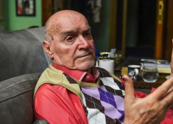 Hıncal Uluç hayatını kaybetti