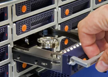 Rusya’dan beyin göçü: 100 bin IT’ci ülkeden kaçtı