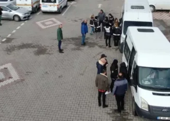 Sahte araç muayene sitesi kurup 20 milyon lira dolandırdılar