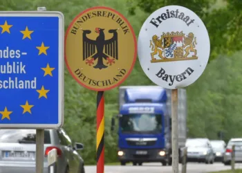 Gri pasaport davasındaki yetkisizlik kaldırıldı