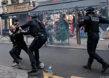 Paris’te yeni gösteriler bekleniyor