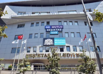 Beşiktaş Belediyesi’ne ‘rüşvet’ operasyonu