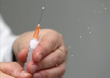 Sağlık Bakanlığı, difteri tetanoz aşılarını toplatıyor