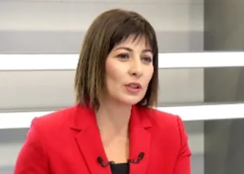 Özlem Akarsu Çelik Halk Tv’den ayrılma nedenlerini anlattı