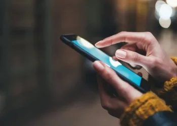 Cep telefonunda 12 bin liranın üzerine üç taksit imkanı