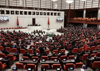 AKP’li Yılmaz: Başörtüsü teklifi haftaya komisyon gündeminde