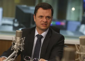 Brezilya’da Bolsonaro döneminin Adalet Bakanı Torres gözaltına alındı