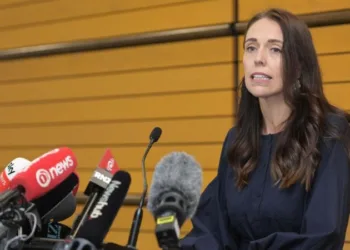 Yeni Zelanda Başbakanı Ardern gelecek ay görevi bırakacağını açıkladı