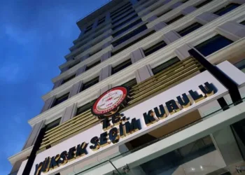 YSK’nin 11 üyesinin seçim deneyimi olmamasına muhalefetten tepki