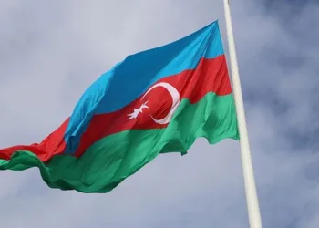 İran’da Azerbaycan Büyükelçiliği’ne silahlı saldırı