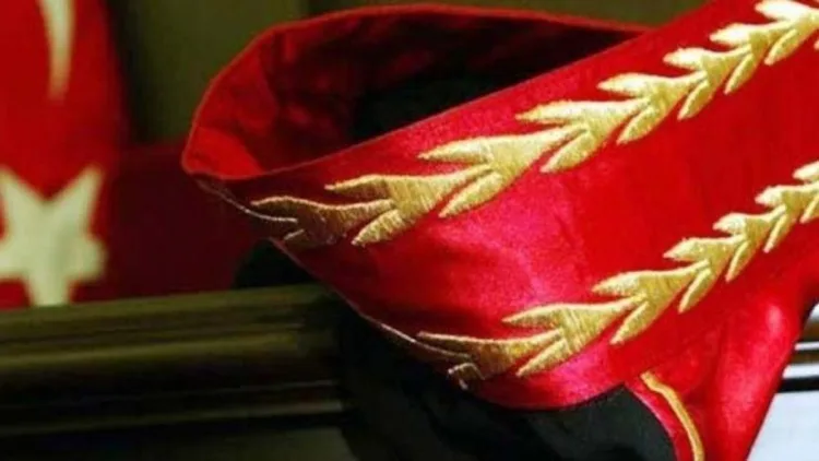 Suçüstü yakalanan savcı rüşvetten tutuklandı