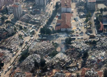 Depremlerde can kaybı 40 bin 642’ye çıktı