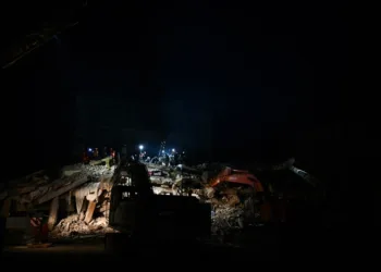 Deprem felaketinde 5’inci gün: Can kaybı 17 bin 674’e ulaştı!