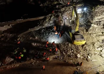 Deprem felaketinde can kaybı 20 bin 665’e yükseldi!