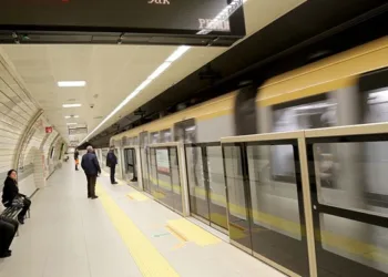 Valilikten İstanbul metrosuna ‘8 Mart’ ayarı