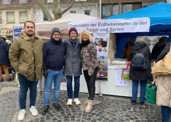 Depremzedelere yardım organizasyonu Türkiye-Almanya dostluğuna sahne oldu