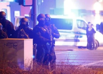 Almanya’da kiliseye silahlı saldırı! Ölü ve yaralılar var…