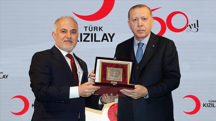 Fuat Oktay: Kızılay’ın çadır satmasına üzüldük
