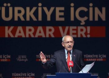 CHP’li Özkoç: Önce ‘Sevgi’ dedik, şimdi ‘Bakın gerçek bu’ diyeceğiz