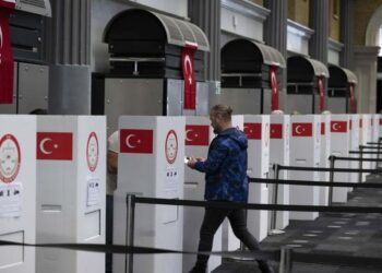 Yurt dışı temsilciliklerinde oy kullanımı rekor katılımla tamamlandı