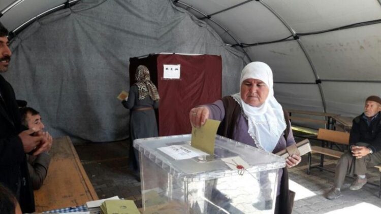 Deprem bölgesinde kaç seçmen oy kullanacak?