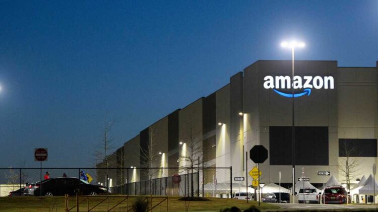 Amazon, kullanıcıları zorla Prime’a üye yaptırmakla suçlanıyor
