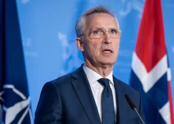 Stoltenberg bir yıl daha görevde kalıyor