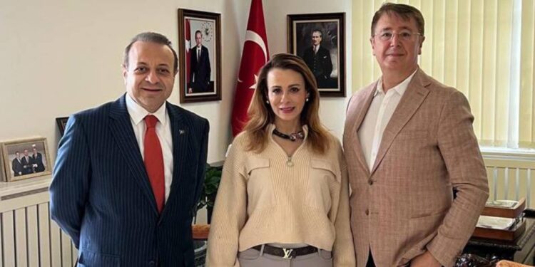 Kılıçdaroğlu’nun danışmanı, Egemen Bağış’la fotoğrafın perde arkasını anlattı