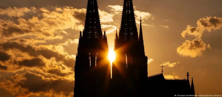 Almanya Katolik Kilisesi yarım milyon üye kaybetti