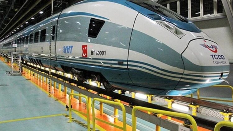 Hızlı tren biletlerine yüzde 30 zam