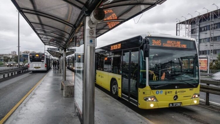 Metrobüs hattında hangi duraklar kapalı kalacak?