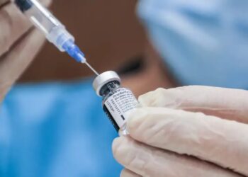 Yeni BioNTech aşısı sonbaharda piyasaya çıkacak