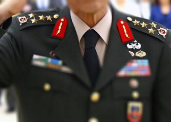 TSK’de 187 general ve amiral görev yerlerine atandı