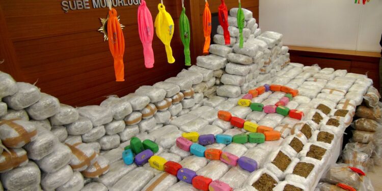 İstanbul’da 7 ayda 8,5 ton uyuşturucu ele geçirildi