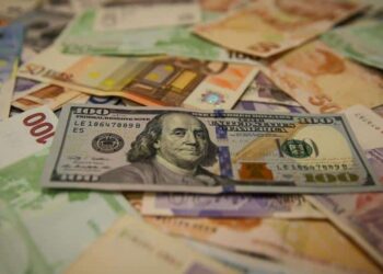 Dolar ve avro güne nasıl başladı?