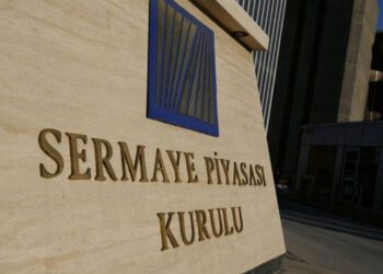SPK’dan 12 kişiye işlem yasağı