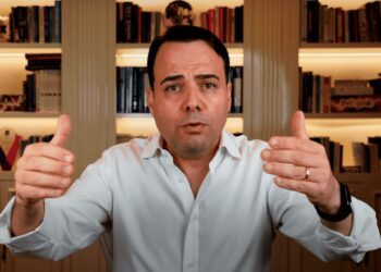 Özgür Demirtaş Akbank’tan istifa etti