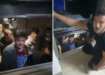 Öğrenciler yine asansörde kaldı