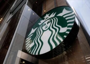 Starbucks çalışanları ‘yılın en yoğun gününde’ greve çıkıyor