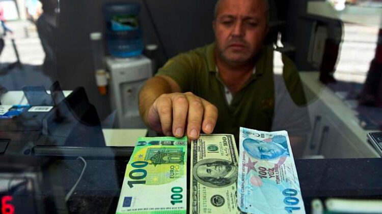 Dolar ve avro güne nasıl başladı?