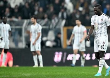 Beşiktaş’ta beş futbolcu kadro dışı