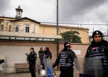 Kilisedeki saldırının failleri yakalandı