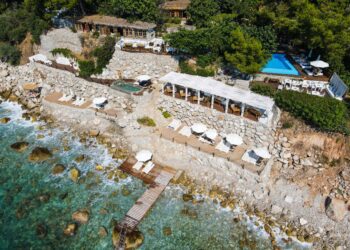 Dünyanın en iyi 100 plajı listesi