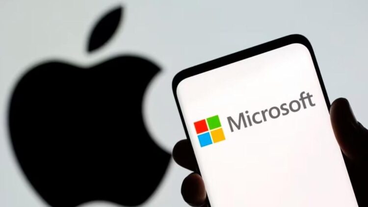 Microsoft Apple’ı solladı