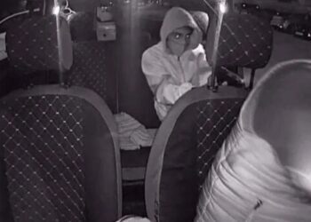 İzmir’de vurulan taksi şoförü hayatını kaybetti